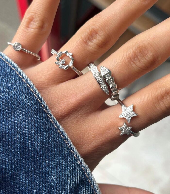 Gümüş Işıltılı Duruş Yüzük Seti – 925 ayar gümüş zirkon taşlı 4’lü yüzük kombinasyonu | Süslü Jewellery